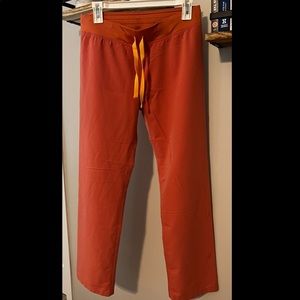 Figs Livingston basic scrub pants